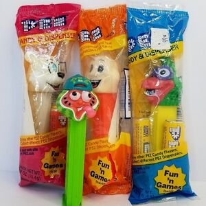 PEZ Vintage 4pc 90s Lot- Pez Sourz- Winter Bear- Halloween Ghost- Pez-a-saurus